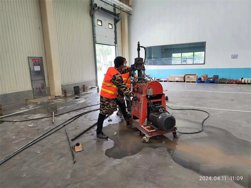 遂平厂房地面下沉塌陷注浆加固施工